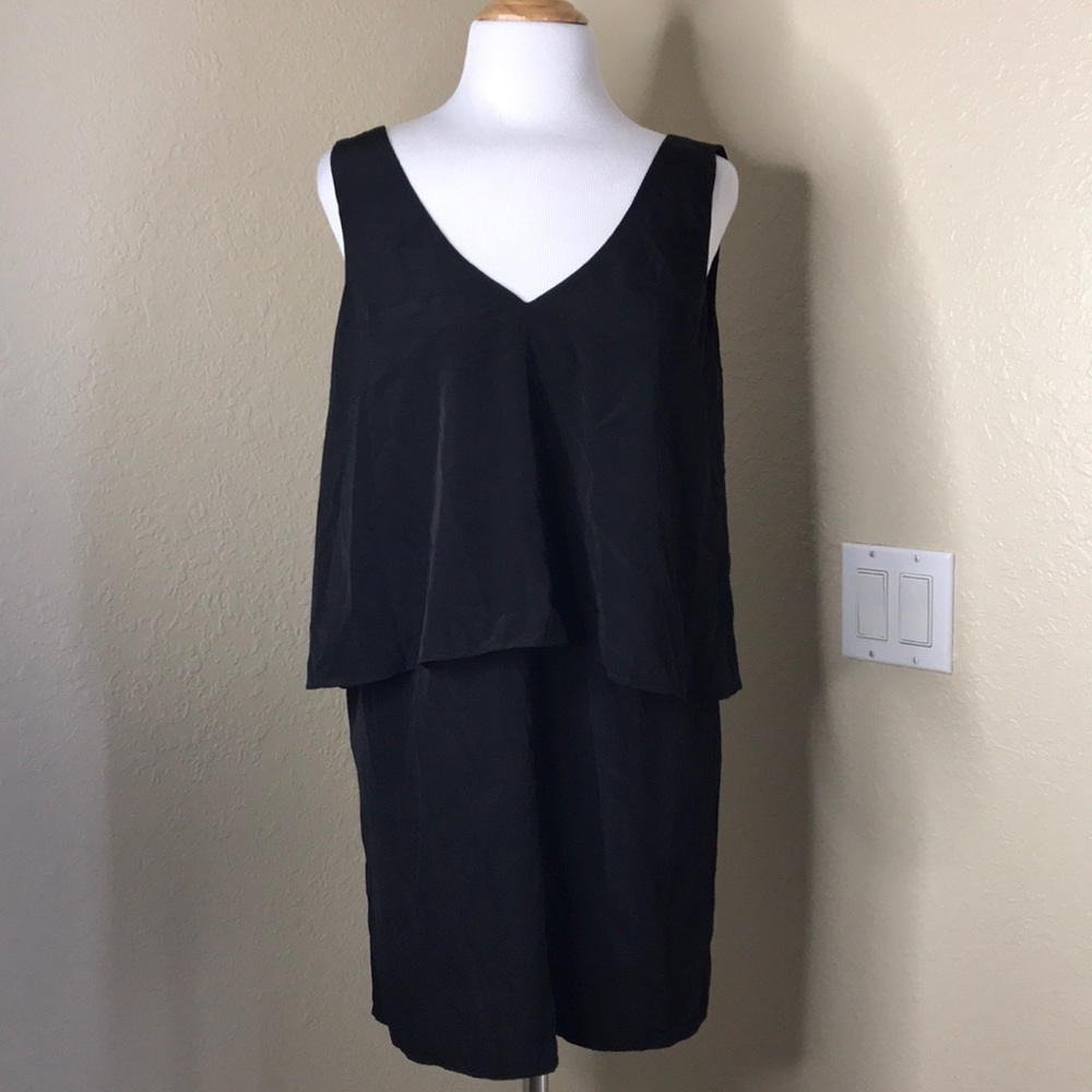 FOREVER 21 Black Sleeveless Little Dress S